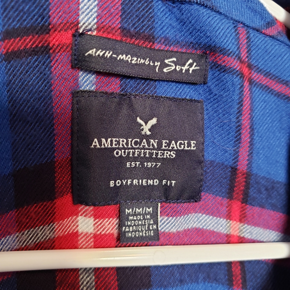 American Eagle Ah-mazingly Soft Boyfriend flannel - Picture 2 of 2